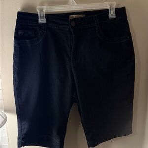 Black Knee-Length Stretch Shorts